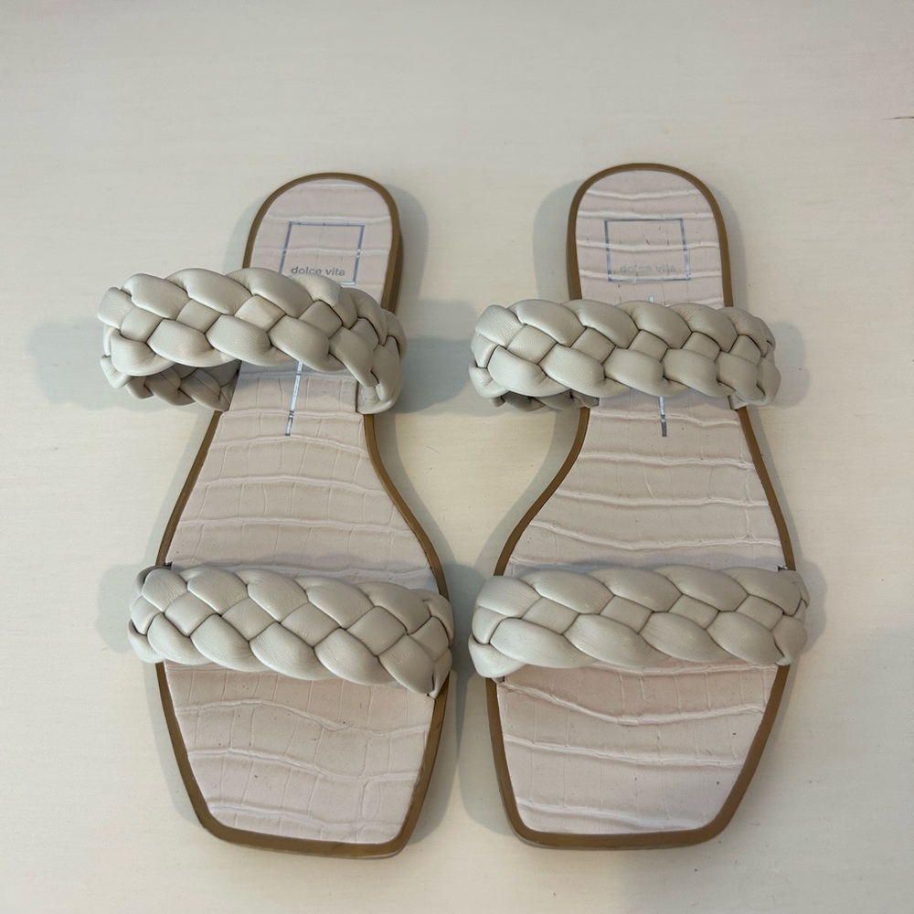 Dolce Vita Women's Tan Braided Sandals
